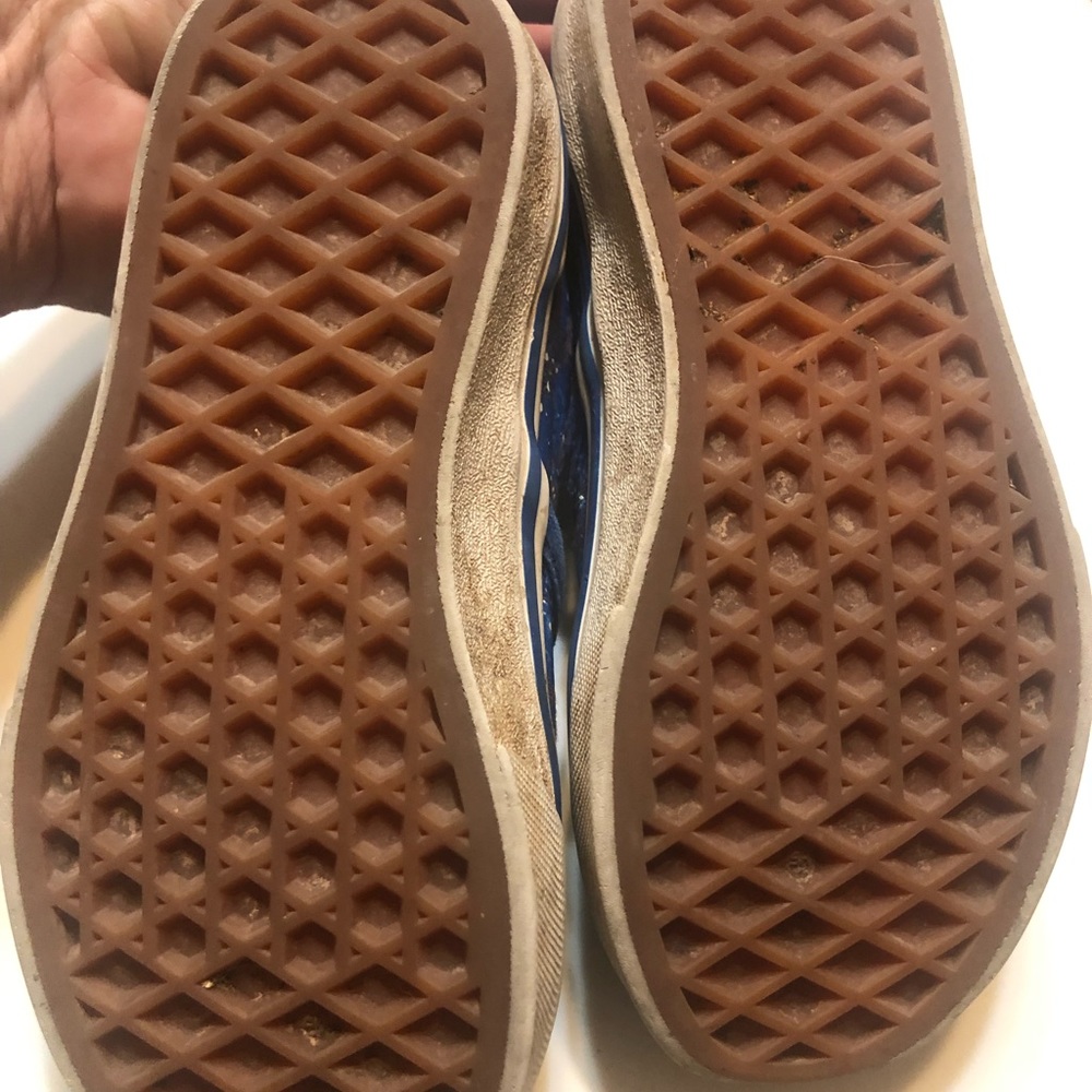 VANS kids size 11.5 slip ons - Picture 3 of 3
